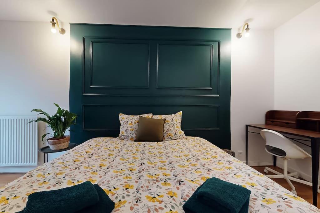 8 Personnes - 4 Rooms - 2 Salle De Bain - Metro 7 & 14 - Porte Italie - Private Car Park- Wifi Le Kremlin-Bicêtre Exterior foto